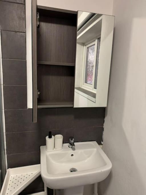 Cozy 3-Bed House In Leicester City Centre Luaran gambar
